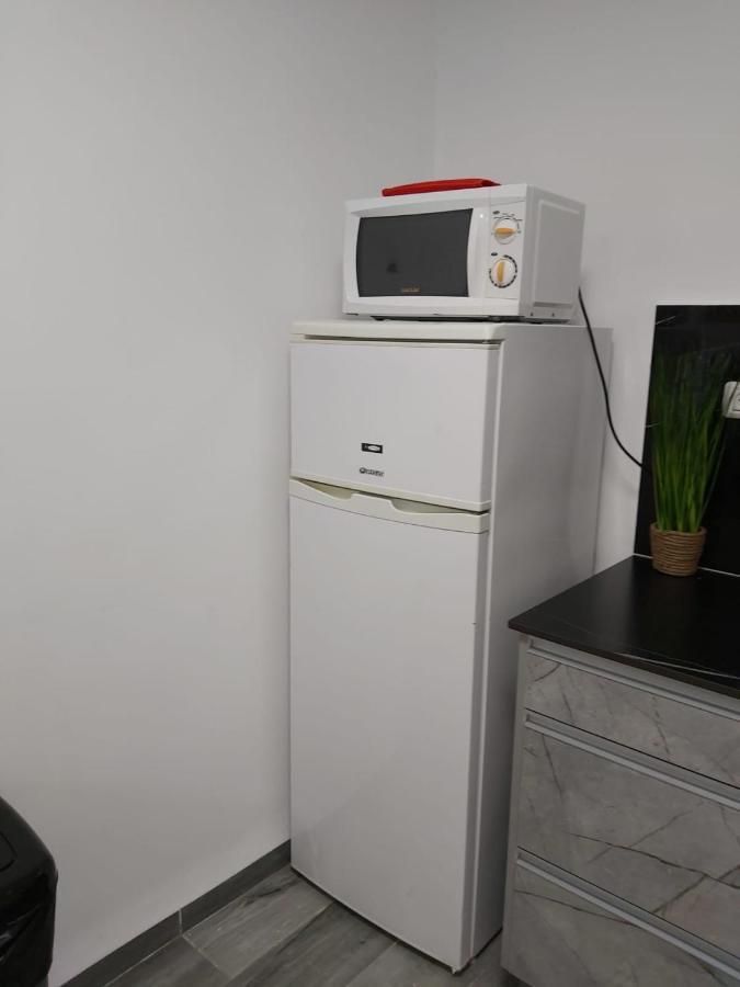 Rina Vacation Apartment Тиверіада Екстер'єр фото