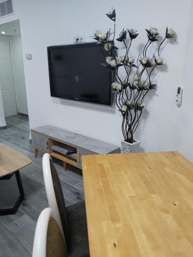 Rina Vacation Apartment Тиверіада Екстер'єр фото